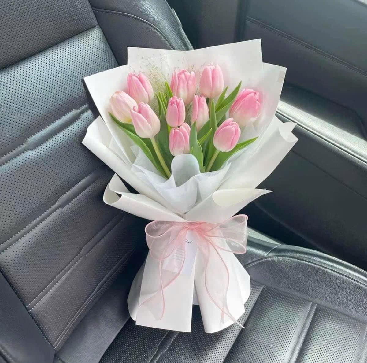 Bó hoa tulip Hông 892